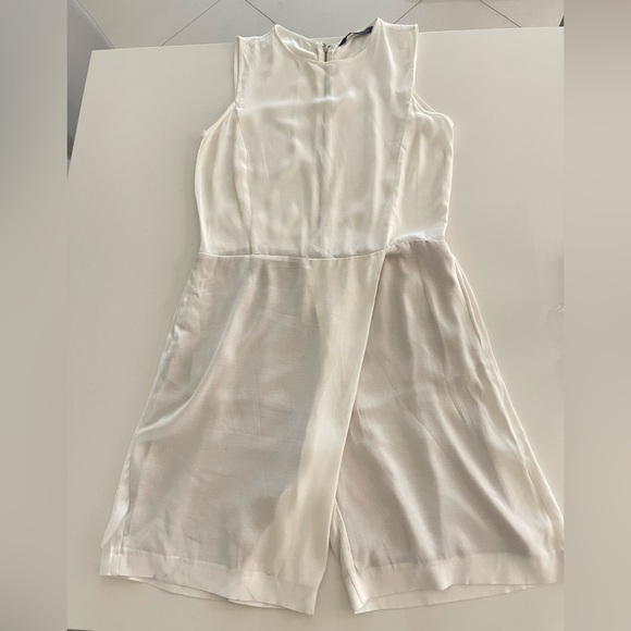Zara Essentials White Romper - Picture 13 of 15